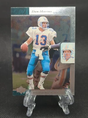 1996 SP Dan Marino Football Card Miami Dolphins #88 - Image 1 of 2