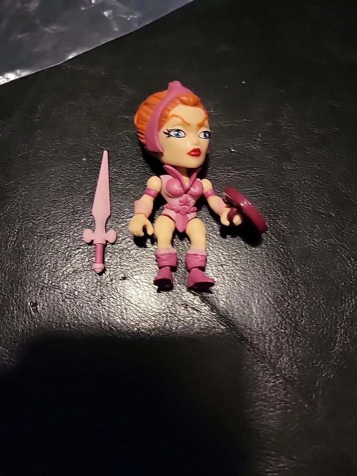 The Loyal Subjects 沃尔玛 Excl 宇宙大师经典粉色 Teela Chase — 第 1/4 张图片