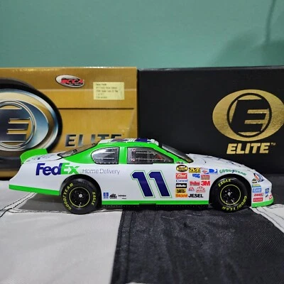 RCCA 1/24 2006 Denny Hamlin #11 Rookie FedEx Home Delivery Elite #0242 of 411 - Image 1 of 4