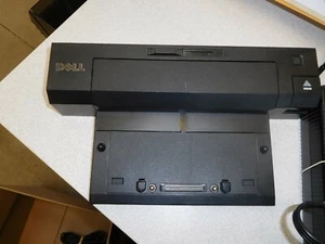 Dell Laptop Charging Dock - Picture 1 of 3