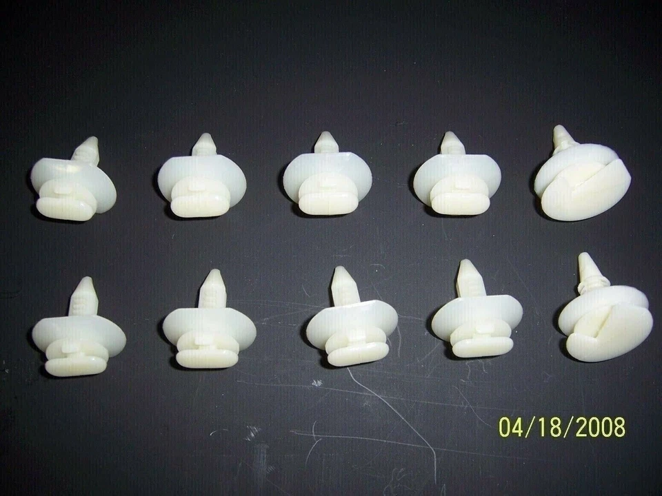 CLIPS PANEL PUERTA 10 1982 83 84 85 86 1987 EL CAMINO MONTE CARLO MALIBU BN1181 Foto 1 de 1