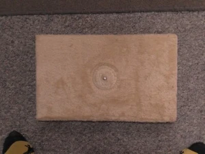 CAT TREE FLOOR SECTION WITH CENTRE HOLE - Picture 1 of 2