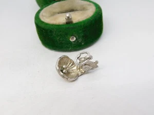 Sterling Silver A Bird with Nest of Eggs Charm Pendant Vintage c1970 - Picture 1 of 2
