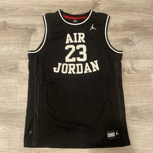 Nike Air Jordan #23 Youth Jersey Size Xl 12-15 Years Old Black & White - Picture 1 of 18