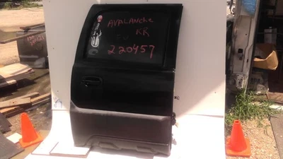 Passenger Rear Side Door Fits 03-06 AVALANCHE 1500 231458 Foto 1 de 4