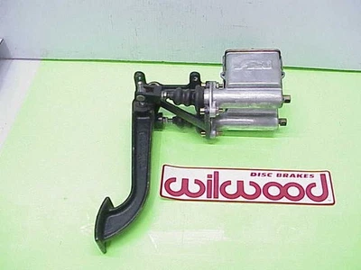 Wilwood Hanging Swing Mount Brake Pedal with AFCO 7/8" & 1" Master Cylinders Foto 1 de 4