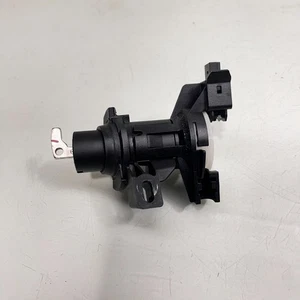 MERCEDES E350 W212 TRUNK DECK LID LOCK LATCH CYLINDER ACTUATOR 2010-2016 OEM - Picture 1 of 8