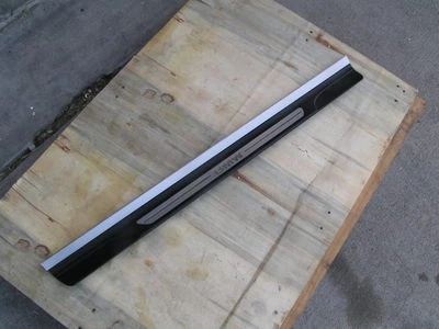 BMW E46 323ci 325ci 328ci 330ci PUERTA IZQUIERDA UMBRAL PLACA RASGUÑO CUBIERTA DE ENTRADA OEM Foto 1 de 4