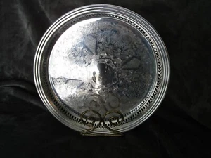 Rundes Vintage Sheffield versilbertes Serviertablett/Platte, England, Muster 372 - Bild 1 von 11