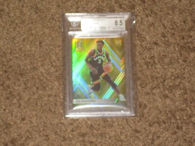 2017-18 Panini Spectra Og Anunoby Rookie RC Gold Prizm Refractor #/10 BGS 8.5 - Image 1 of 3