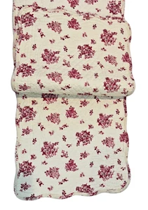 Runner da tavolo country francese trapuntato floreale rosa avorio bordo smerlato 12" x 72" - Foto 1 di 11