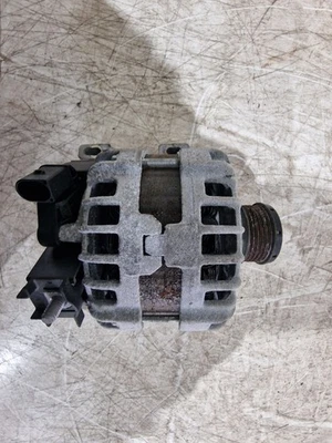 Alternator FOR Volvo S60 S80 V60 V70 XC70 XC60 2.4 Diesel  C70 C30 0125811005 - Image 1 of 4