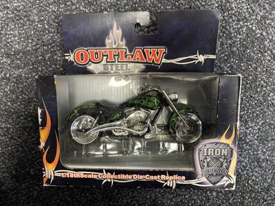 Toy Zone Outlaw Steel iron Legends 1:18 Scale Diecast Green Motercycle - Image 1 of 2