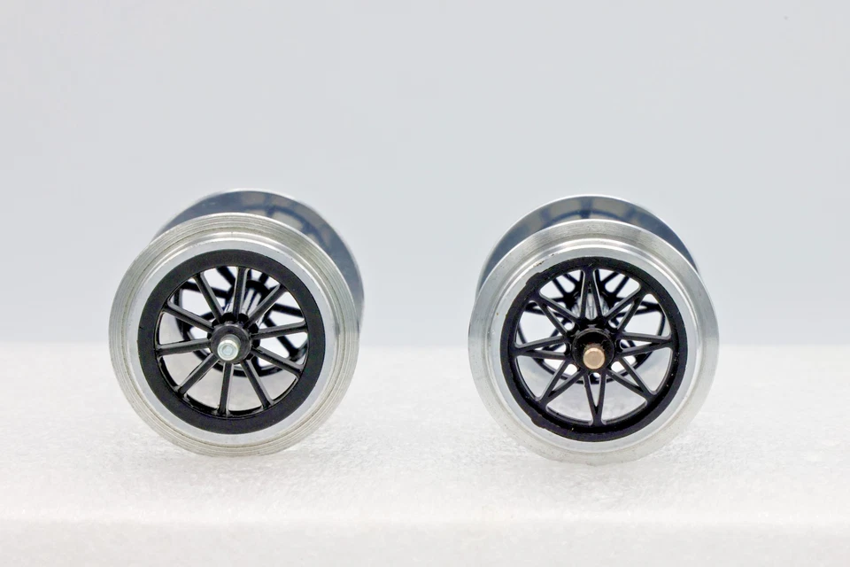 LGB Metal Spoke Wheel Sets, 2 Pieces - Image 1 of 3