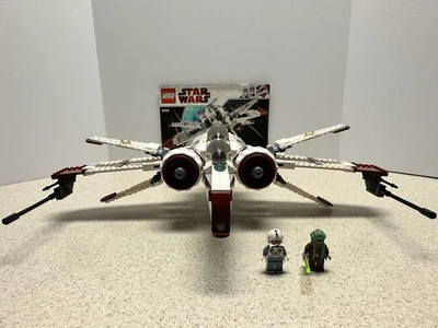 LEGO Star Wars: ARC-170 Starfighter (8088) todas las piezas e instrucciones de construcción Foto 1 de 4