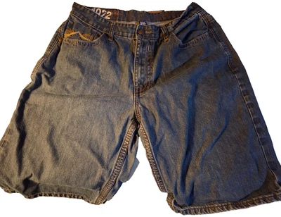 Pantalones cortos de mezclilla Ecko Unltd holgados azul lavado a la piedra talla 36 Foto 1 de 4