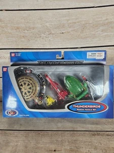 Vintage Sealed Brand New BANDAI Thunderbirds Universal Movie Rescue Vehicle Set - Picture 1 of 2