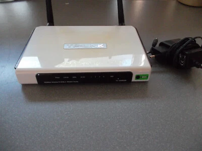 TP-LINK TD-W8960NB WLAN-Router mit ADSL2+ Modem - 300 Mbps - 4x Ethernet Port - Bild 1 von 3