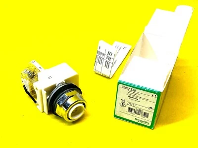 SCHNEIDER ELECTRIC 9001KT38 PUSH TO TEST PILOT LIGHT No Lens 120 VAC/DC SER. J - Image 1 of 4