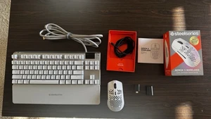 SteelSeries Apex Pro White And Aerox 3 Wireless - Picture 1 of 3