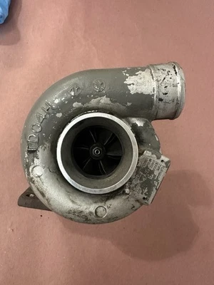 Isuzu 4BG1T Turbo Foto 1 de 4