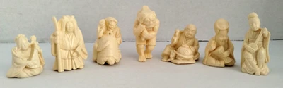 Lote Mixto de 7 Figuras Netsuke Asiáticas Miniatura Resina Esculturas Orientales De Colección Foto 1 de 4