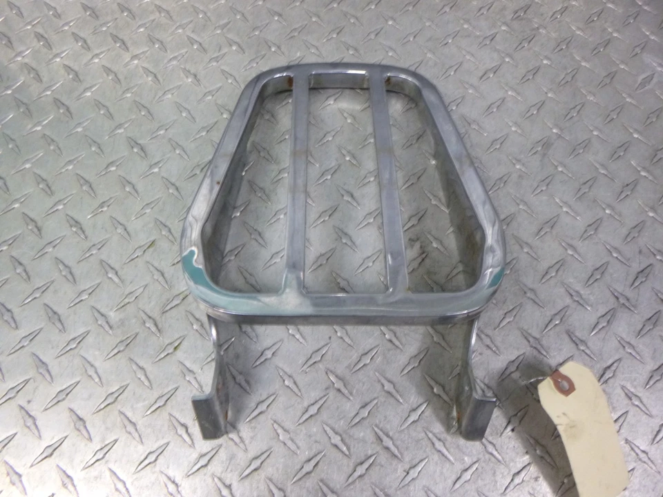 Portaequipajes Sissy Bar 2007 con respaldo Harley Davidson Sportster Custom XL1200C Foto 1 de 4