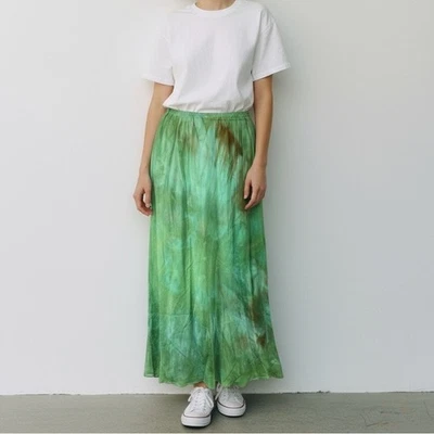 Robin Kaplan Midi Skirt Size 2 Green Silk Hand Dyed Boho Ethereal Forest Fairy - Image 1 of 4