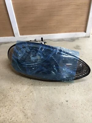 Used Ford 96-99 Mercury Sable Headlamp RH Passenger Side Part #XF1Z-13008-CA. - Image 1 of 4