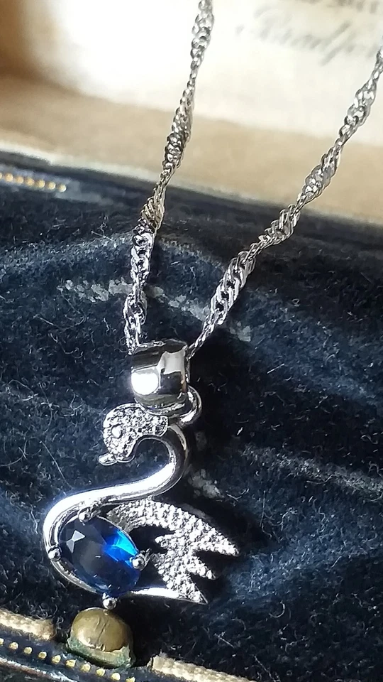 Colgante de plata 925 cisne de zafiro vintage de 1980 en cadena de 18 pulgada... - Imagen 1 de 4