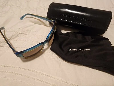 Gafas de sol Marc Jacobs azul turquesa y amarillo MMJ352S pequeñas usadas con estuche Foto 1 de 4