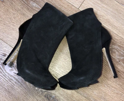 Botín Camilla Skovgaard negro con suela de sierra cubierta talla 36/6 Foto 1 de 4