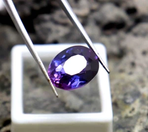 Best Quality Tanzanite Oval Cut 10ct Certified Purple Tanzanite Mined Gemstone - Picture 1 of 9