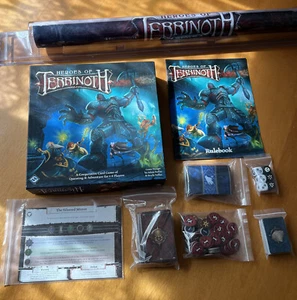 HEROES OF TERRINOTH + PLAYMAT - ENGLISH Edition - Fantasy Flight Games (Descent) - Foto 1 di 6