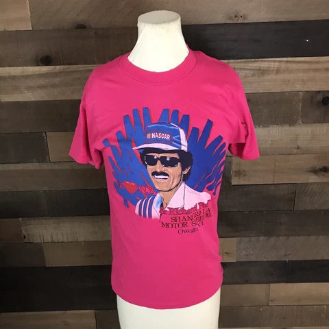 Vintage Richard Petty Shangri-la Speedway Characture Shirt Mens Medium Pink Cover