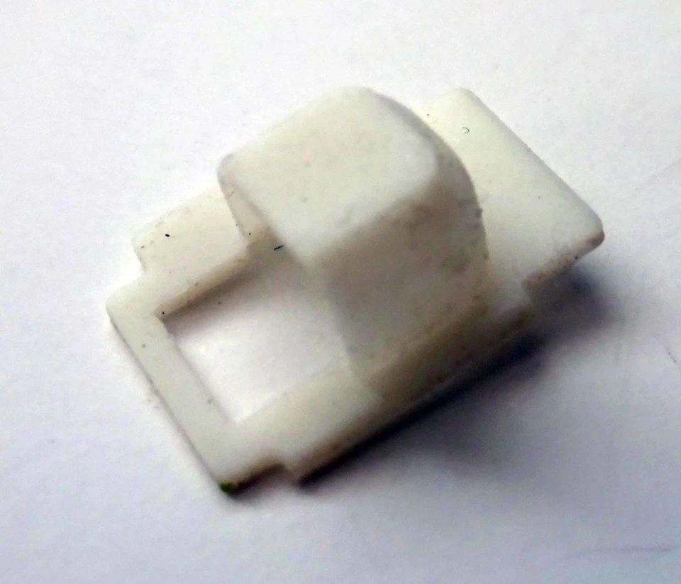 Korg M3 Rubber Button Cover - Bild 1 von 1