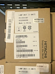 OEM Hitachi DT01381 Projector Lamp w/ Housing - DT01181/ DT01251 - Picture 1 of 2