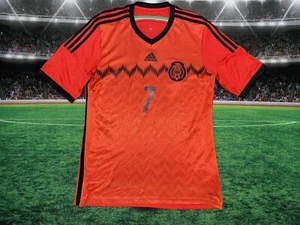 Camiseta Adidas de la Selección Nacional de Fútbol de México Miguel Layun #7 2013 Talla Grande Usada - Imagen 1 de 13