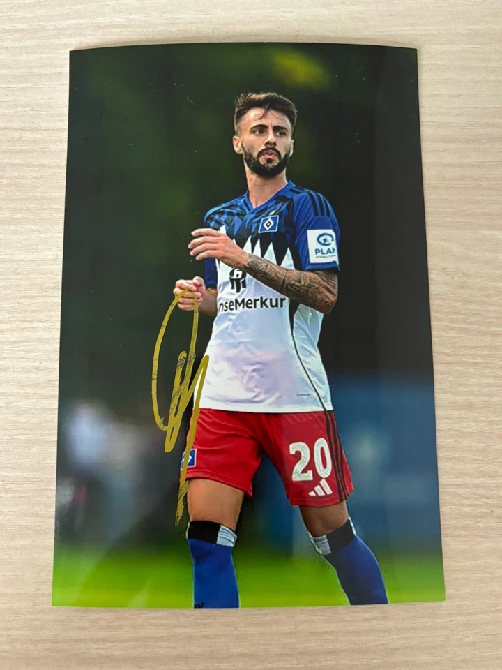 Fabio Vieira #20 HSV Autogrammfoto 2025 / 2026 original handsigniert - Bild 1 von 1