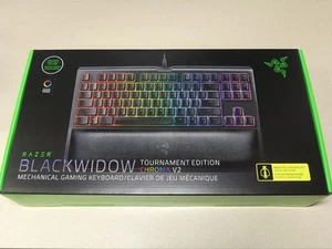 Razer BlackWidow TE Chroma V2 Gaming Keyboard Yellow switch US Unopened - Picture 1 of 5