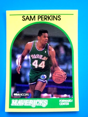 1990 NBA Hoops 100 Superstars Basketball #22  - Sam Perkins Dallas Mavericks - Image 1 of 2