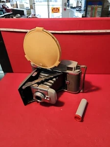 Cámara terrestre Polaroid vintage modelo 80 ¡muy limpia! Excelente estado para su edad Cln - Imagen 1 de 24