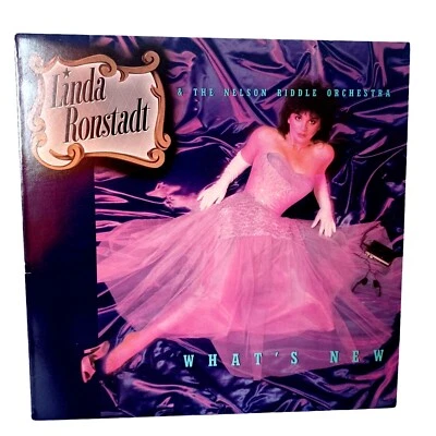 Linda Ronstadt  - Whats New LP 1983 on Asylum in VG+ / VG+ Foto 1 de 4