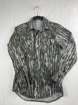 PAST Vintage Real Tree Hunting Shooting Top Made In USA Size S Colombia, MO - Image 1 of 4