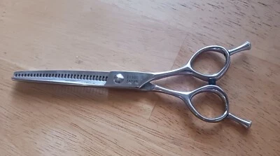 Licuadora reversible Sam Villa Shear Essential Series modelo #11100 Foto 1 de 2