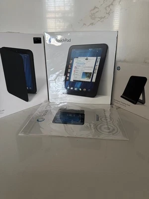 Pacote HP TouchPad 32GB - Novo com Estojo, Dock de Carregamento, Protetor de Tela - Imagem 1 de 4