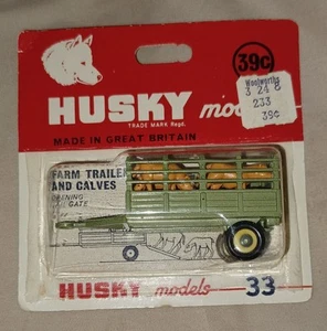 Husky Models Farm Trailer and Calves on Opened Blistercard - Picture 1 of 5