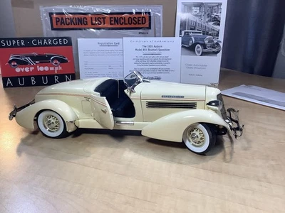 Ertl American Muscle 1935 Auburn Diecast Metal Car Model 851 Boattail Speedster - Image 1 of 4