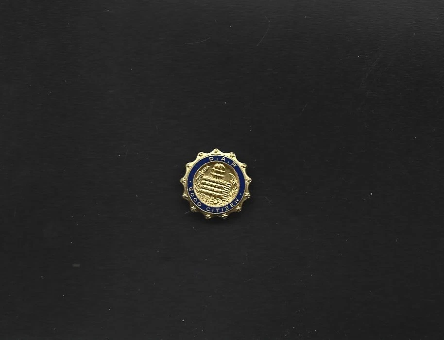 Vintage Daughters of the American Revolution Good Citizen Pin - Image 1 of 1