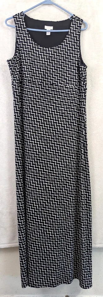 Maxi Vestido Chico's Talla 2 Largo Sin Mangas Tanque Negro y Marfil Estampado Zig Zag 1673 Foto 1 de 4